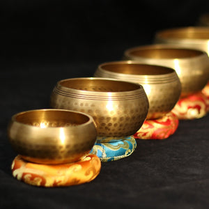 Nepal handmade Tibet Buddha sound bowl Yoga Meditation Chanting Bowl Brass Chime Handicraft music therapy Tibetan Singing Bowl