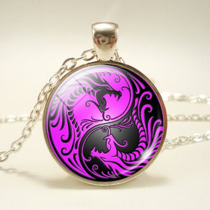 Yin Yang Necklace - Free Shipping Throughout North America - Please allow 15-30 days